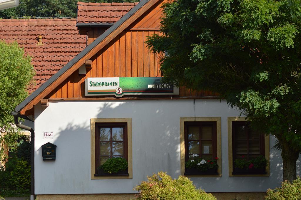 Pension Druhy Domov Nový Bor Buitenkant foto
