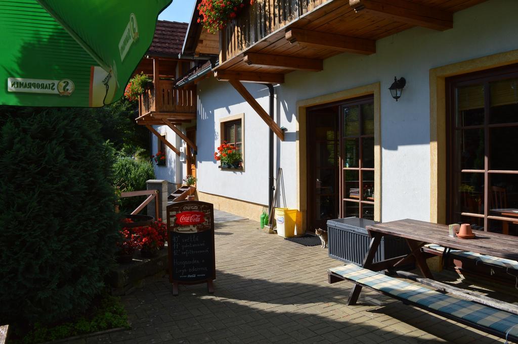 Pension Druhy Domov Nový Bor Buitenkant foto